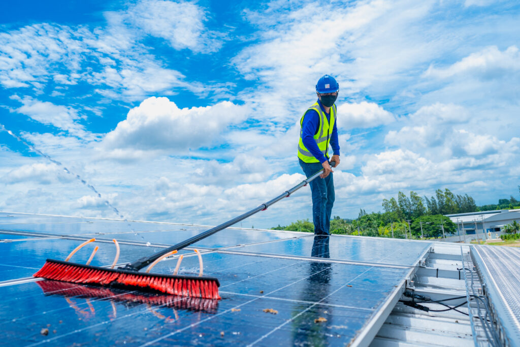 solar panel Cleaning